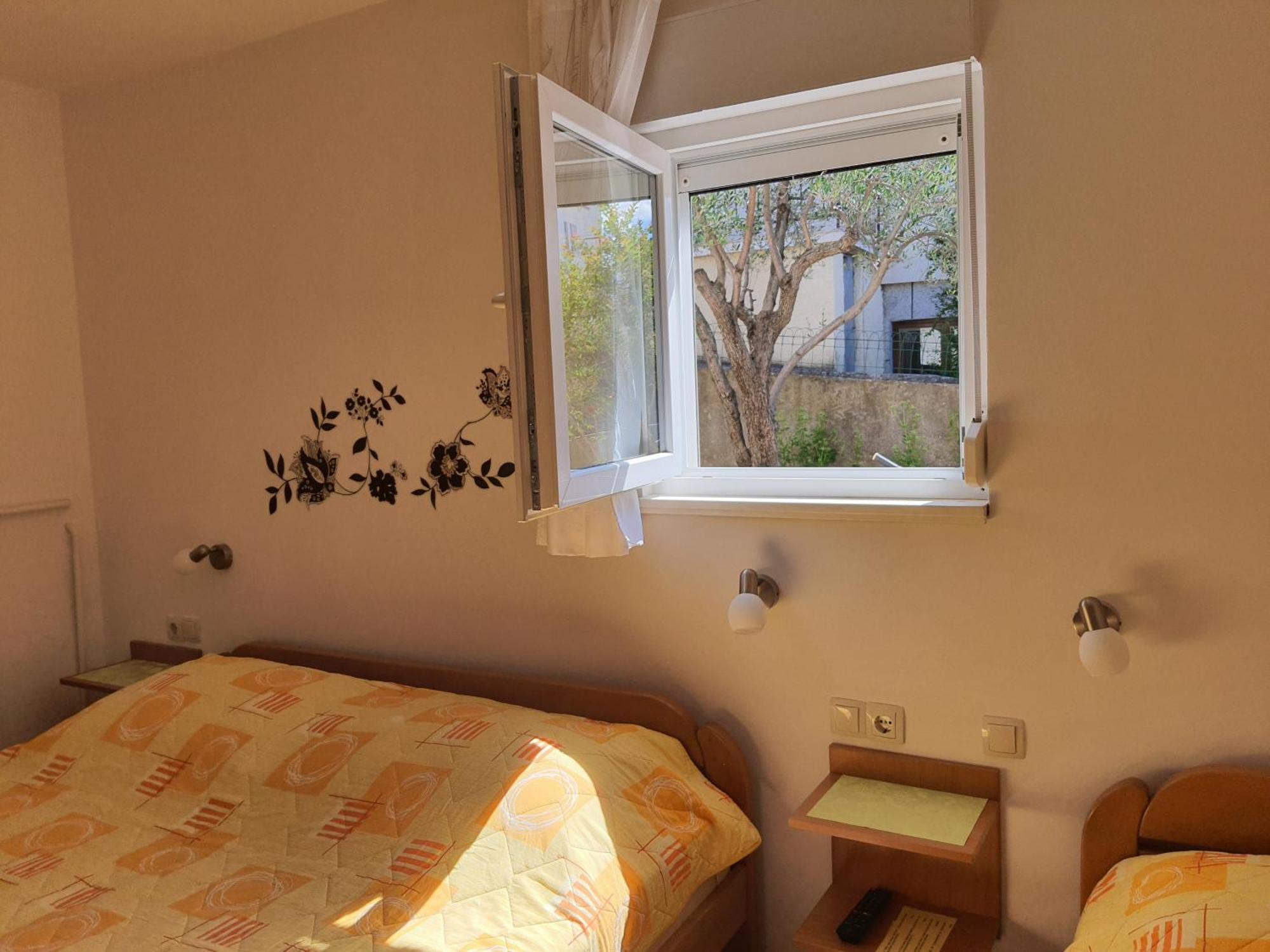 Apartments Vesna Avsec - Krk Town Kamer foto